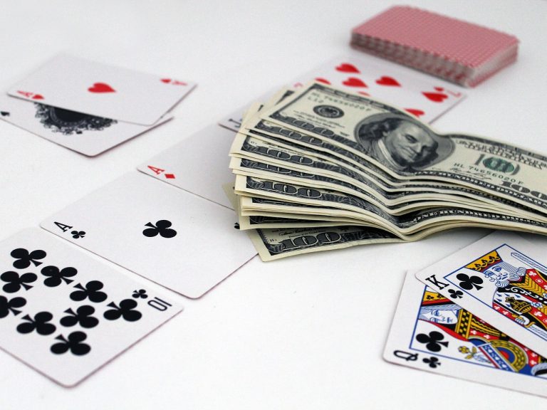Learn How to Win Heads up in online poker